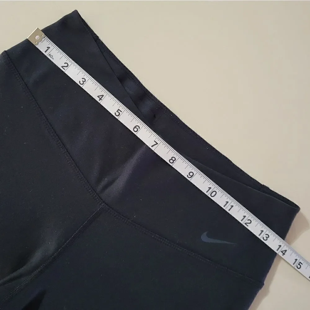 Nike Women's Black DRI-FIT One Legend Capri Leggings